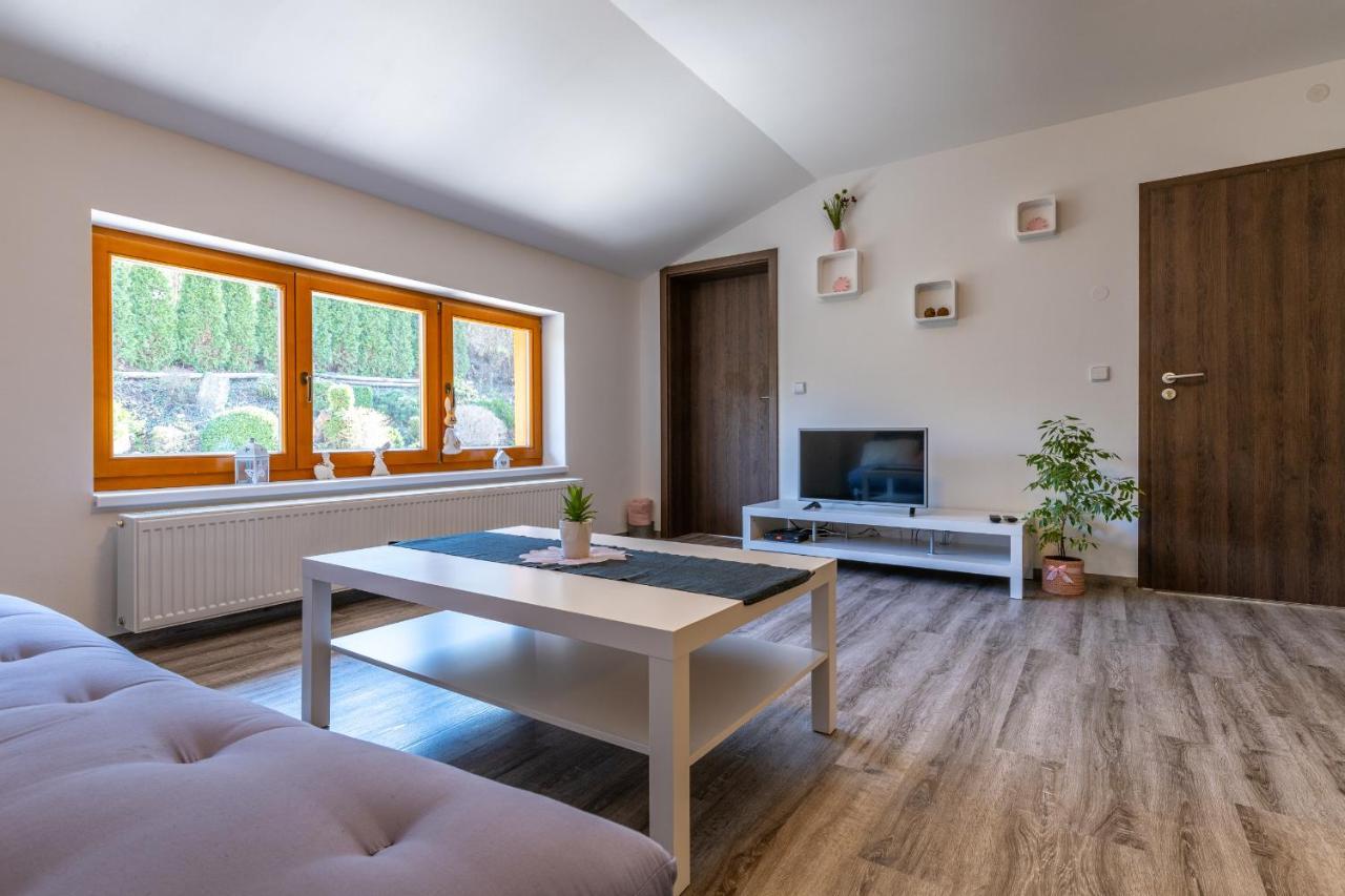 Apartman U Krizku Jihlava Bagian luar foto